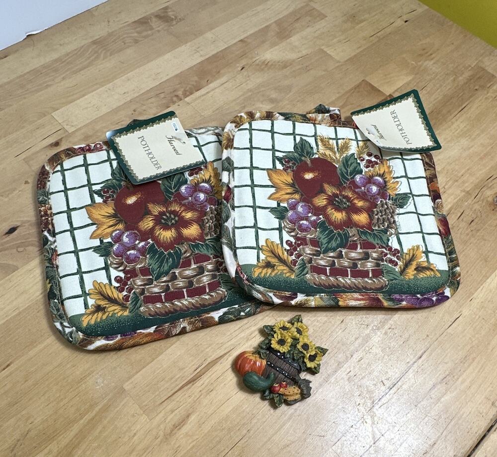 Barth & Dreyfuss VTG, Harvest Potholders Set of 2, Made in USA & Fridge Magnet